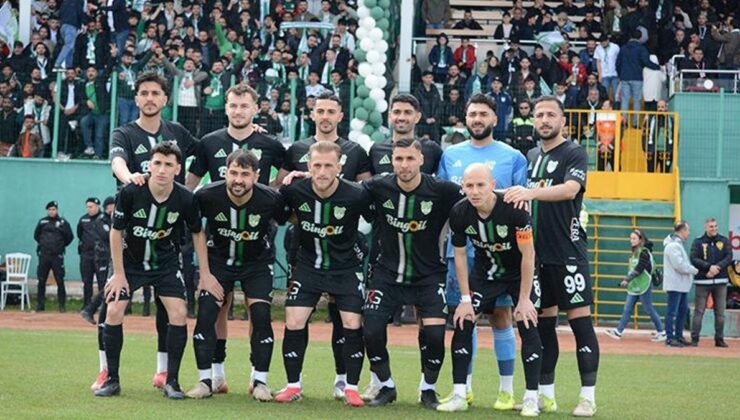 12 Bingölspor şampiyonluğunu ilan etti