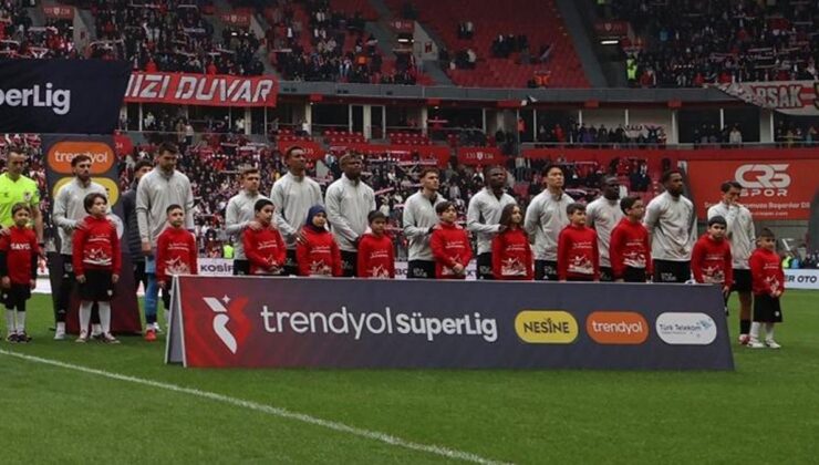 Beşiktaş’a kötü haber! İkisi de Fatih Karagümrük maçında yok…