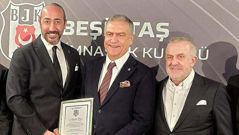 Beşiktaşta 25 yılını dolduran üyeler onurlandırıldı