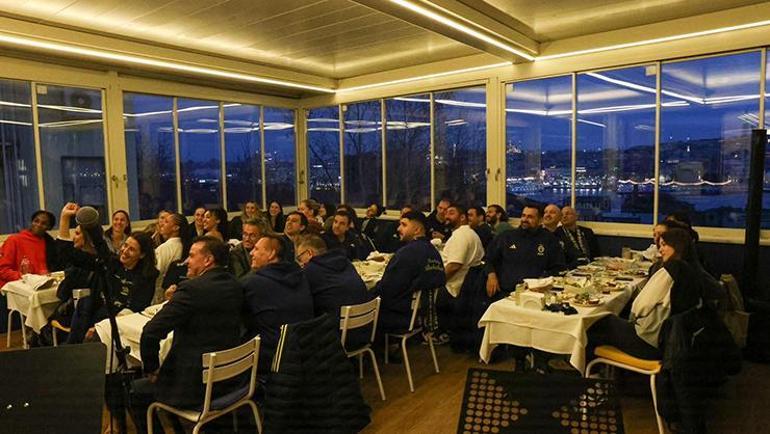 Fenerbahçe Opetin şampiyonluğu coşkuyla kutlandı