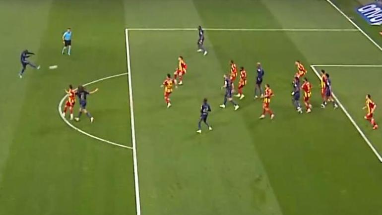 Fenerbahçede NGolo Kante gözlerin pasını sildi Öyle bir gol attı ki...