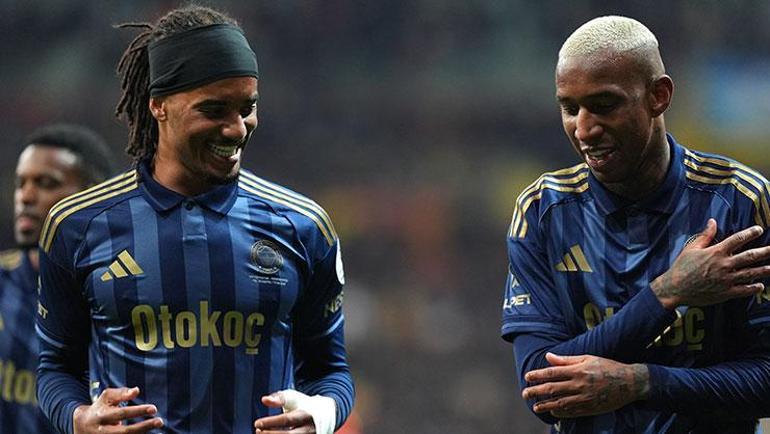 Fenerbahçenin yıldızı Anderson Talisca 7 maç sonra sahneye çıktı Duble yaparak yıldızlaştı