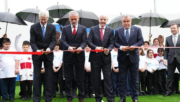 ‘FIFA Arena’ projesinin Türkiye etabının resmi açılışı yapıldı! ‘Projesini destekliyoruz’