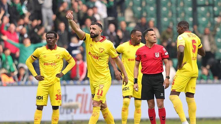 (ÖZET) Kocaelispor 1 puanı 90+8de kurtardı Müthiş maçta kazanan çıkmadı | Kocaelispor - Göztepe maç sonucu: 1-1