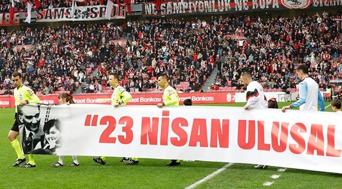 Maç başladı