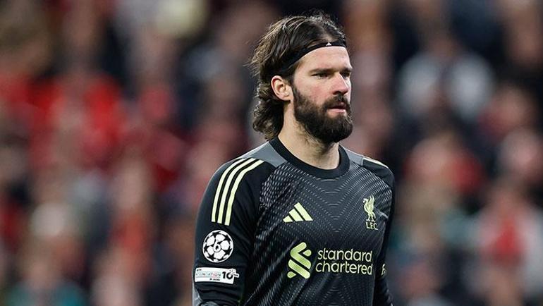 Sezonu kapattı Liverpoola yıldız isminden kötü haber