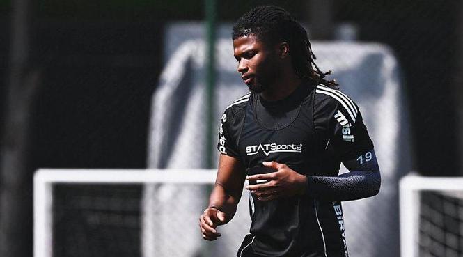 El Bilal Toure kadroda yok