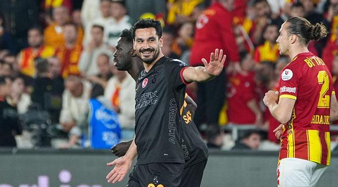 Galatasaray farkı ikiye çıkardı