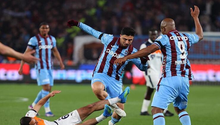 CANLI| Trabzonspor fırsat tepti! Kritik maçta kazanan çıkmadı… (Maç özeti | Trabzonspor 1-1 Başakşehir)