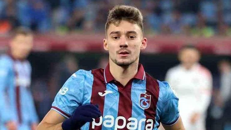 Trabzonsporun yıldızı Ernest Muçiden Fatih Tekkeye mesaj: İlk 11e hazırım