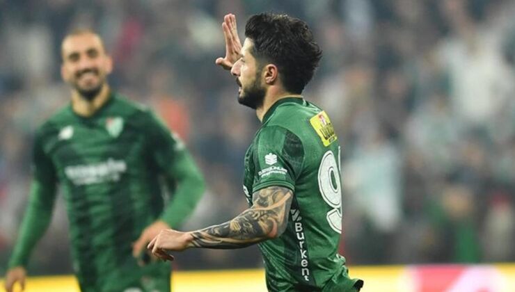 Bursaspor’da Barış Gök imzayı attı
