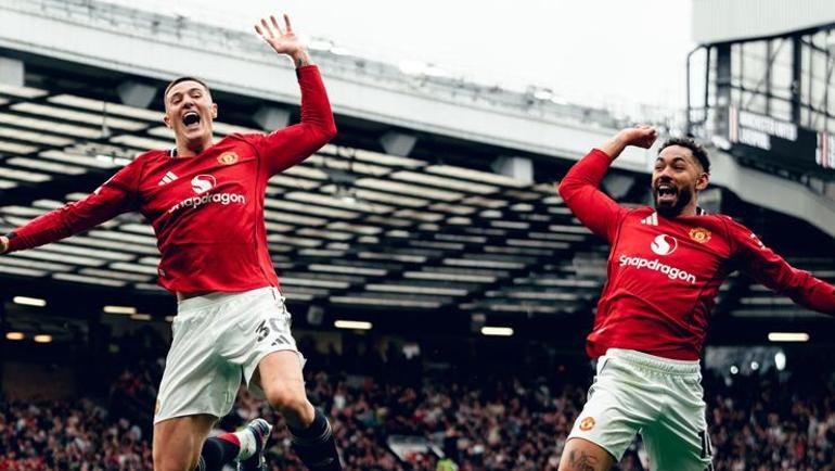 Tarihi maç nefes kesti ManU Şampiyonlar Ligini garantiledi Manchester United-Liverpool maç sonucu: 3-2