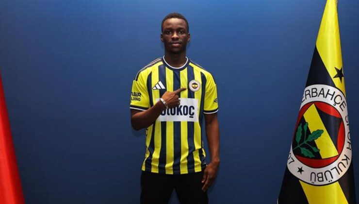 Amara Diouf resmen Fenerbahçe’de
