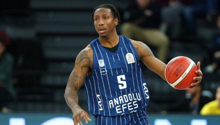 Anadolu Efes, Saben Lee ile yollarını ayırdı