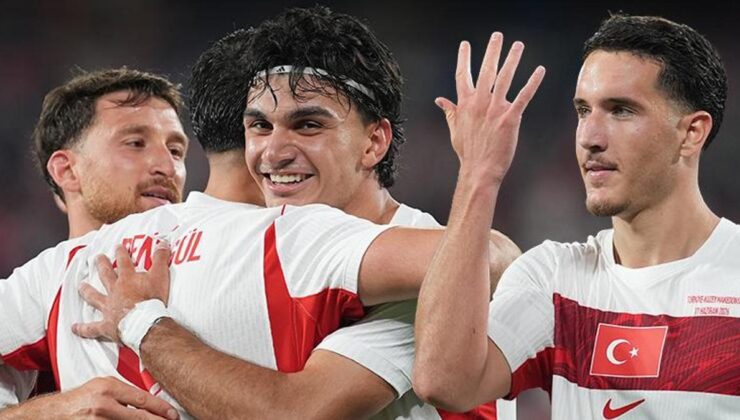 Deniz Gül tarihe geçti! A Milli Takım’ın 900. golünü attı