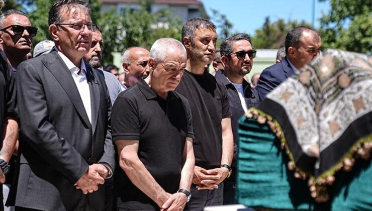 Rıza Çalımbay’ın vefat eden annesinin cenaze namazı kılındı