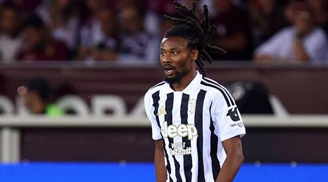 Galatasaray Thuram için gaza bastı