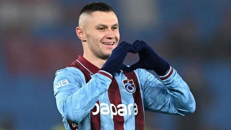 Trabzonsporda ayrılık gerçekleşmek üzere Yıldız oyuncu Yunanistan yolcusu