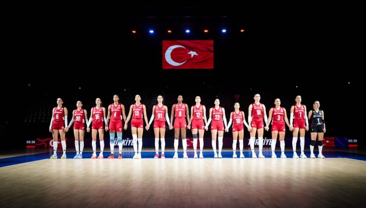 Ay-yıldızlılar Tayland'ı da devirdi