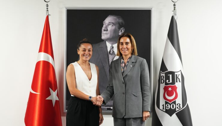 Beşiktaş Kadın Futbol Takımı, Karagenç'e emanet