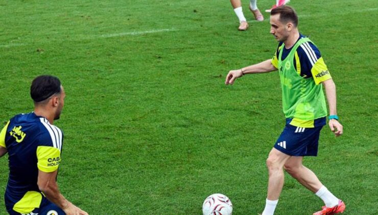 Fenerbahçe, yeni sezon hazırlıklarını sürdürdü