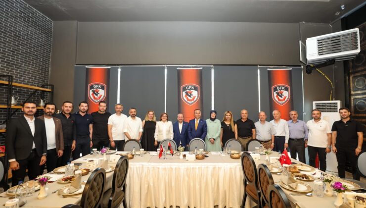 Gaziantep FK yönetimi yeni sezonun ilk toplantısını yaptı