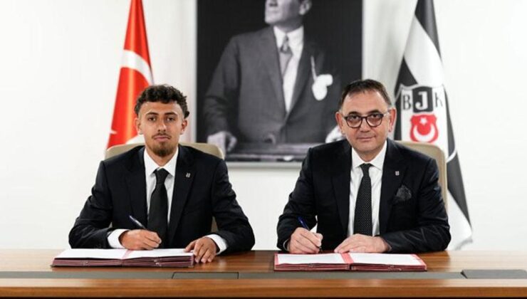 İlhan Fakılı formayı giydi, 4 yıllık imzayı attı