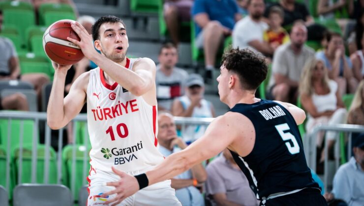 Milliler Slovenya'ya kaybetti