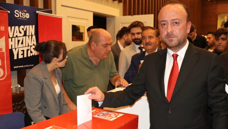 Sivasspor'da Burak Özçoban güven tazeledi