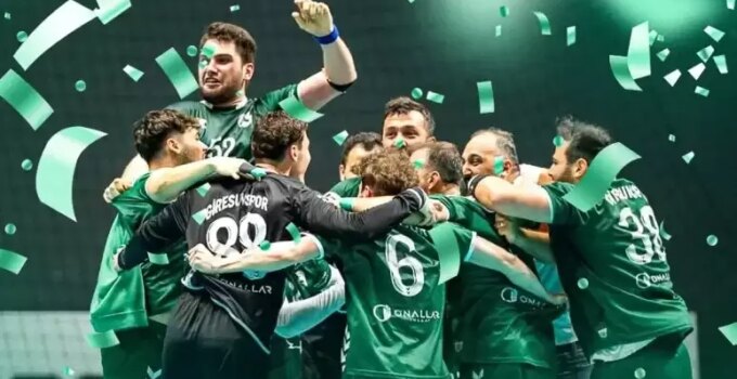 Türkiye bu kararı konuşuyor! Giresunspor’a Süper Lig piyangosu