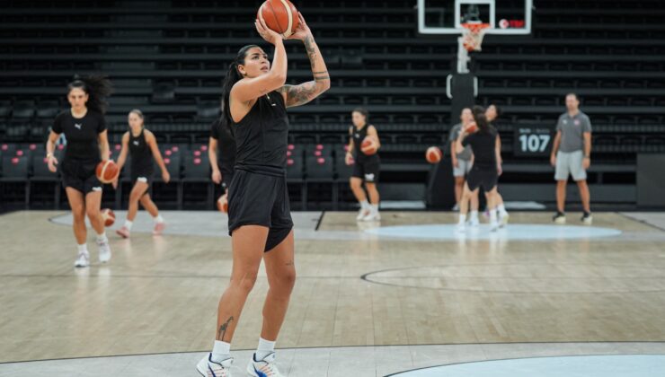 A Milli Kadın Basketbol Takımı'nda Dünya Kupası öncesi medya günü gerçekleştirildi