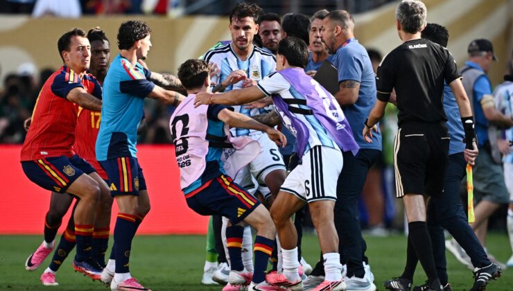 FIFA faturayı kesti! Paredes'e 10, Molina 7 maç men