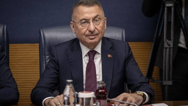 Fuat Oktay'dan Barcelona'nın KKTC'deki futbol kampına destek