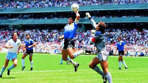 Futbol tarihinin en pahalı dokunuşu