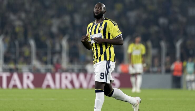 Lukaku'dan taraftara övgü