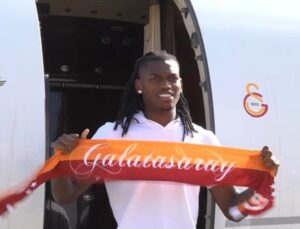 Rafael Leao İstanbul'da