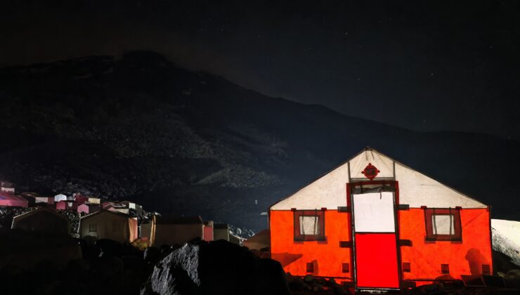 Ağrı Dağı’na iki yaşam odası kuruluyor
