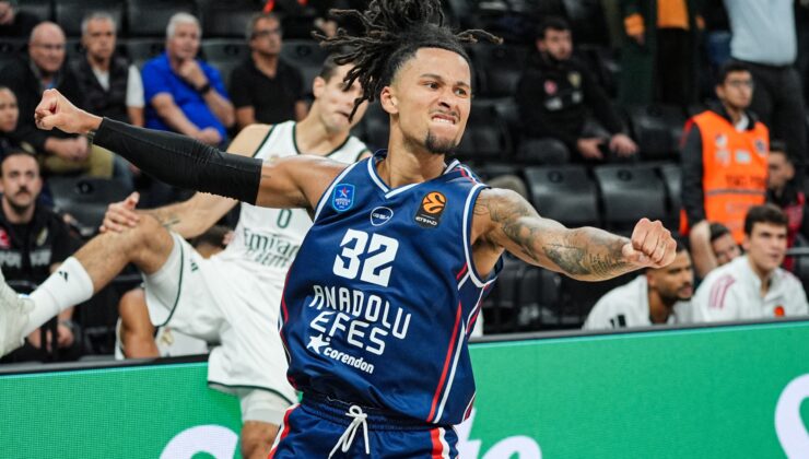 Anadolu Efes, Kızılyıldız deplasmanında