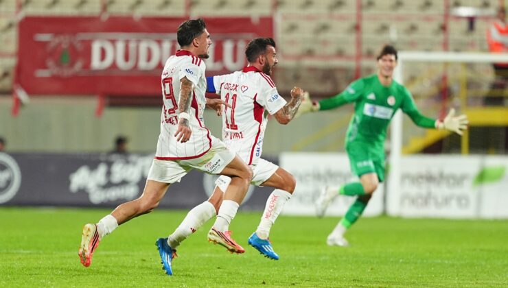 Antalyaspor'a Güray Vural'dan hayat öpücüğü
