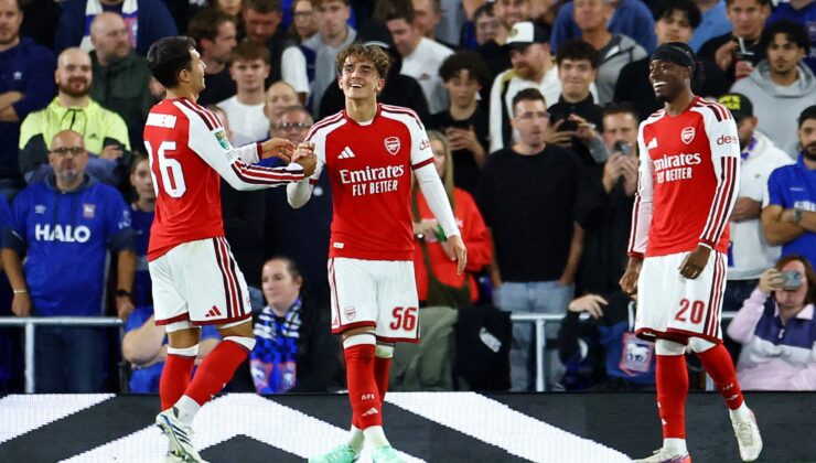 Arsenal ve Liverpool kupada turladı