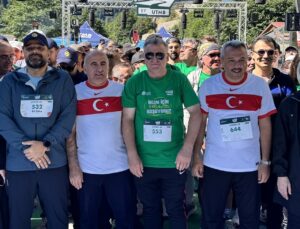 Bakan Bak, Kaçkar by UTMB'nin startını verdi