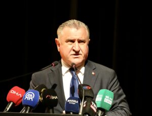 Bakan Bak'tan Konyaspor – Filistin maçına davet