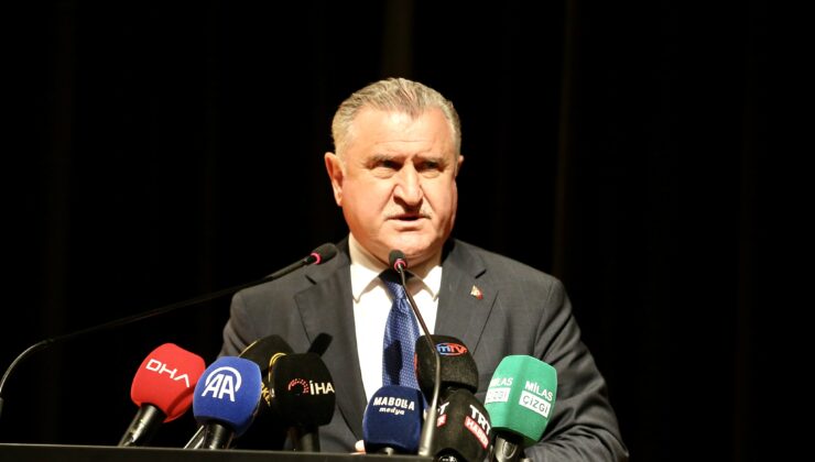 Bakan Bak'tan Konyaspor – Filistin maçına davet