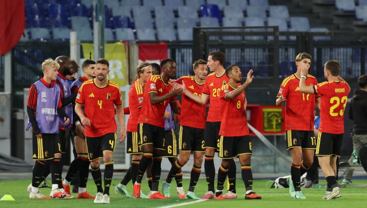 Belçika deplasmanda İtalya'yı geçti