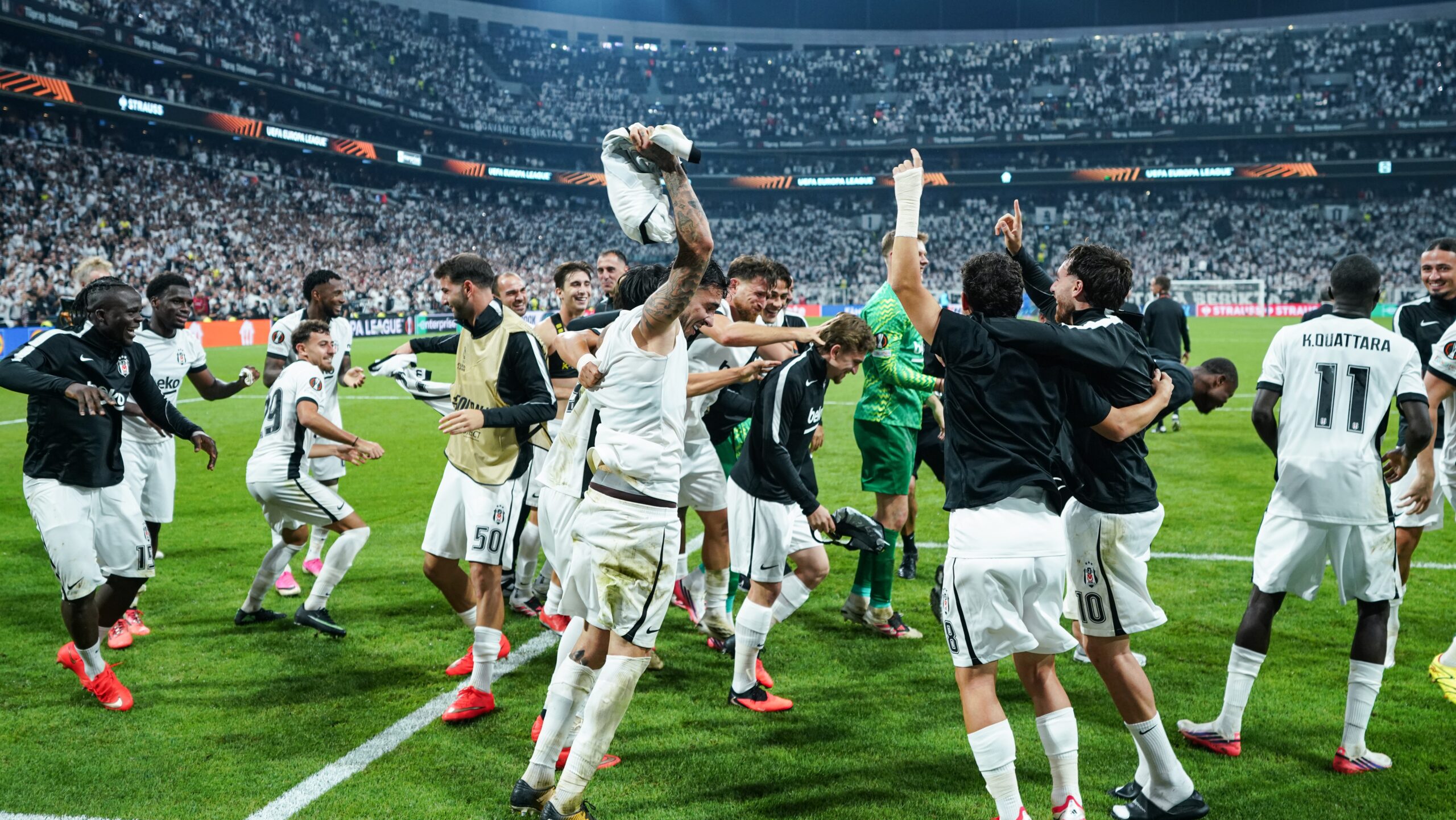 Beşiktaş'ın zaferi Fransa'da manşetlerde