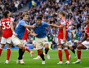 Brighton'dan Arsenal'a çelme
