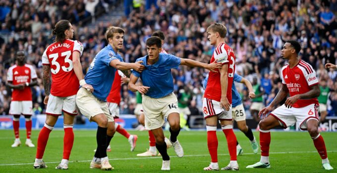 Brighton'dan Arsenal'a çelme