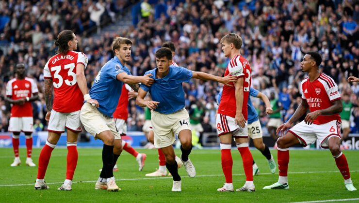 Brighton'dan Arsenal'a çelme