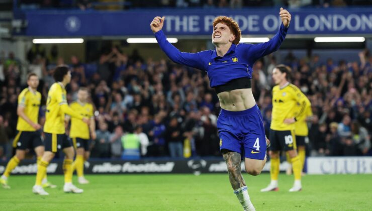 Chelsea'den müthiş geri dönüş! 12 dakika 4 gol