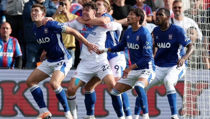 Crystal Palace gol düellosundan çıkamadı